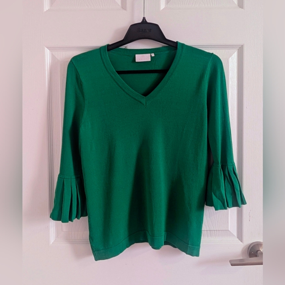KAFFE Green V-Neck Knit Pullover Ruffle Bell Sleeve Sweater Sella Viscose Blend - Picture 1 of 7